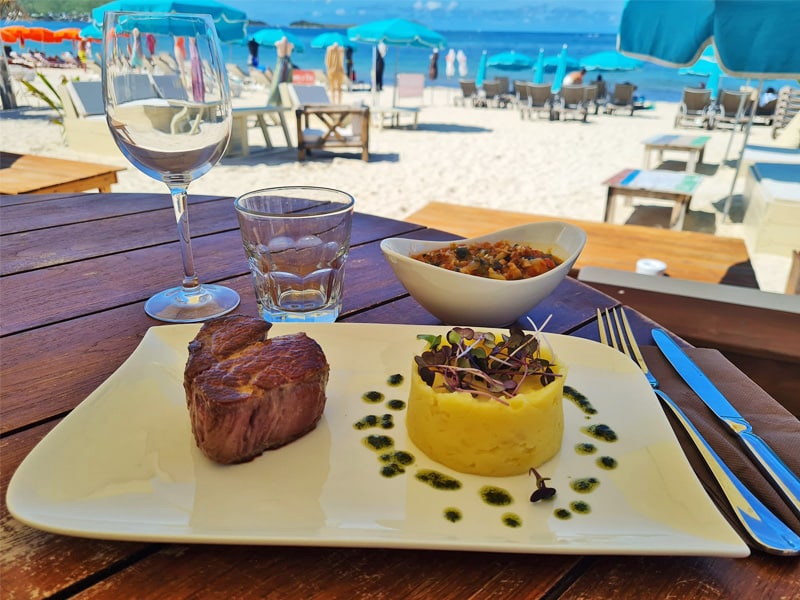 Aloha Beach Bar Restaurant - Orient Bay - Saint Martin